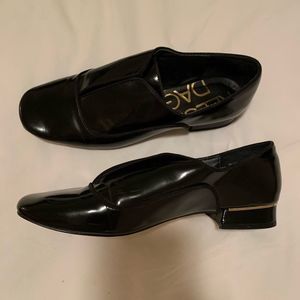 Kelsi Dagger - 8.5 black flats